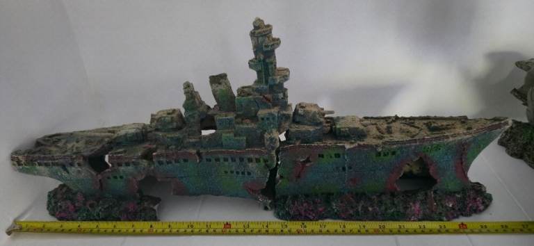 XL fish tank decor 