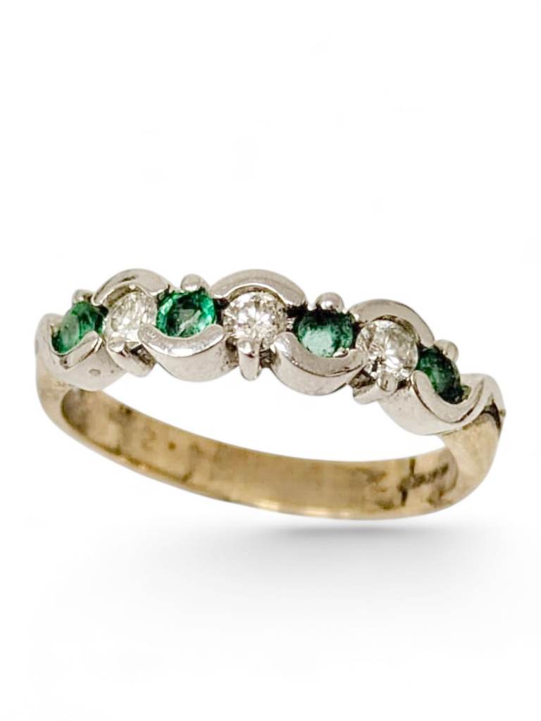 9ct (White & Yellow Gold) Diamond & Emerald Ring.