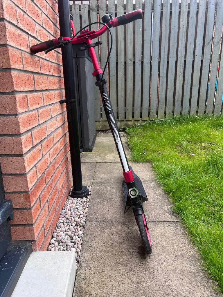 Globber NL 205foldable scooter– Good Condition