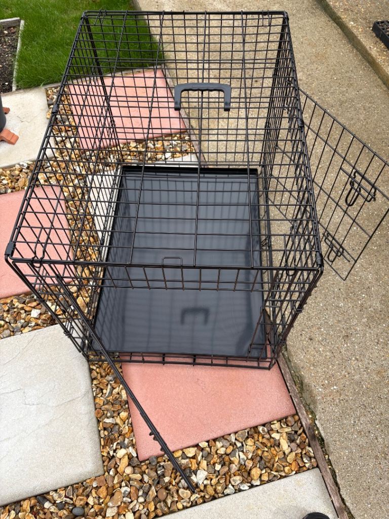 Large Black Metal Dog Crate with Removable Tray