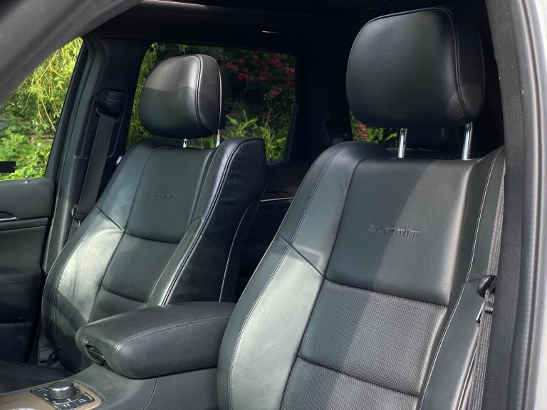 2015 Jeep Grand Cherokee 3.0 V6 CRD Summit Auto 4WD Euro 6 5dr ESTATE Diesel Automatic