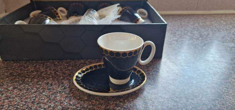 Arabic Style -Life Smile Elegant Design 6 Piece Coffee Cup & Saucer Set
