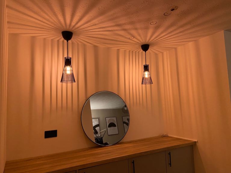 Qualified Electrician Edinburgh | Small Jobs | Sockets | Lights
