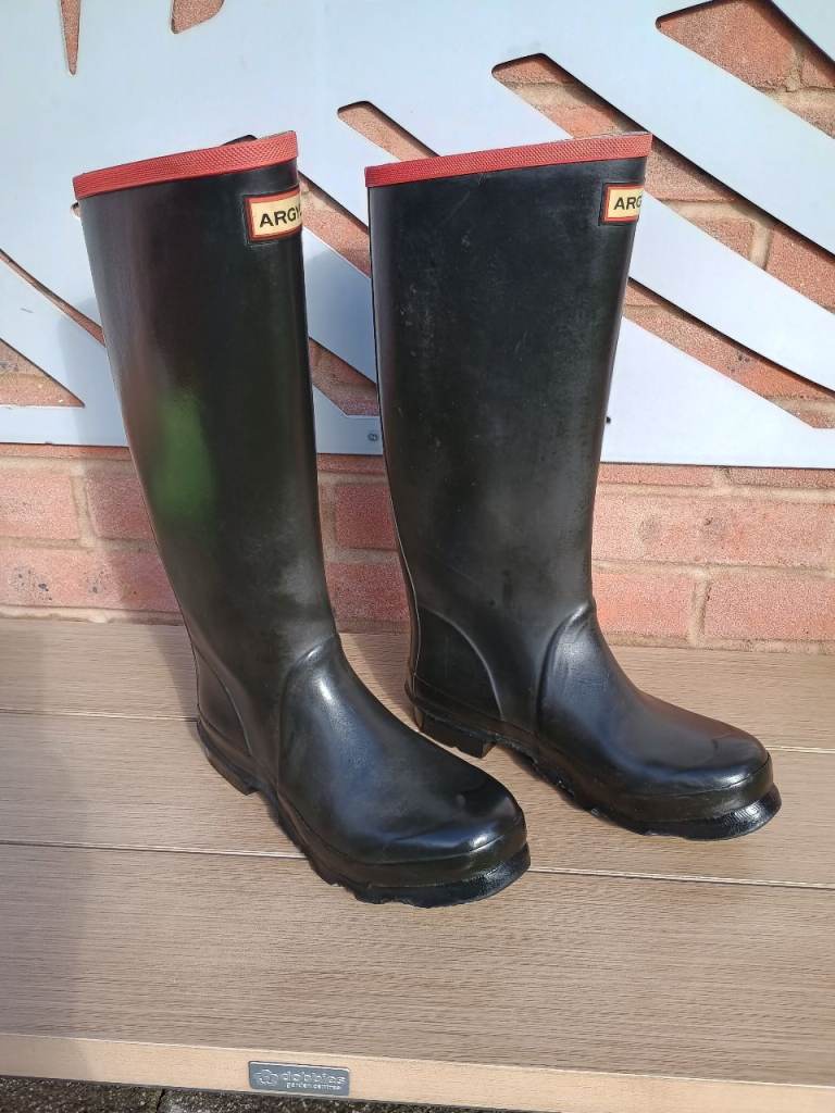 Ladies Argyll wellington boots  size 6 dark blue 