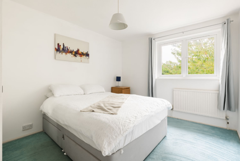 King size bed base with storage + mattress - PECKHAM