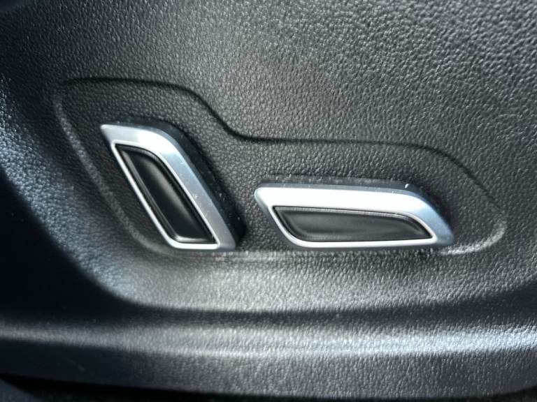 2022 MG MG HS 1.5 T-GDI PHEV Excite 5dr Auto ESTATE PETROL/ELECTRIC Automatic