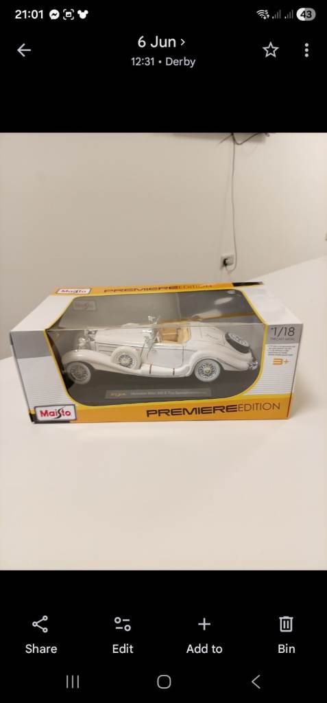 Maisto Premiere Edition Mercedes-Benz SSK 1/18 Model Car – New in Box