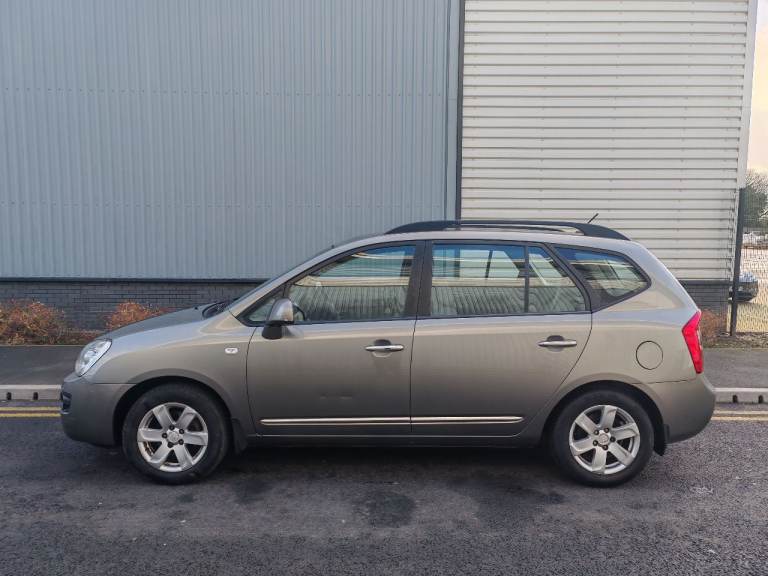 Kia Carens 2.0 CRDI 2009