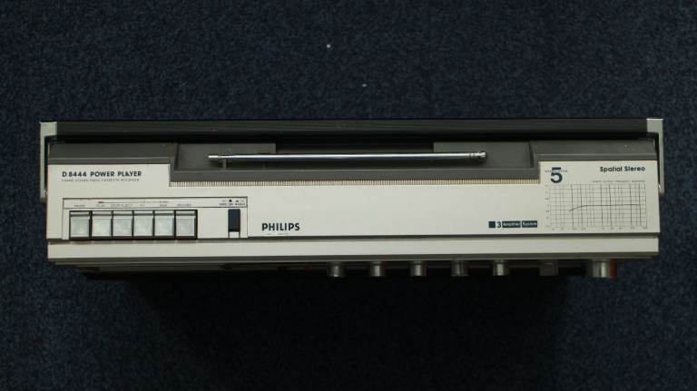 For Sale a 1983 Philips D8444 Boombox 5 speaker 3 amplifier system, working