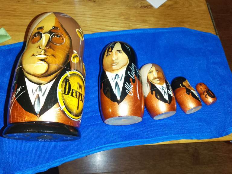 The Beatles Russian Nesting Doll Set Mock-ba 5 Pc Wooden Artist Signed