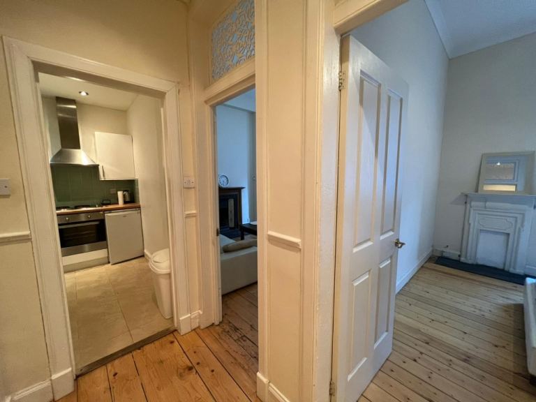 2 bedroom flat in Balfour Street, Leith, Edinburgh, EH6 5DG
