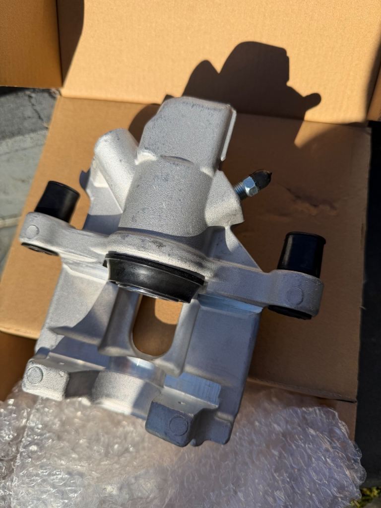 Rear Left Brake Caliper For Mini One Cooper S R50 R52 R53 Years 2003-2007