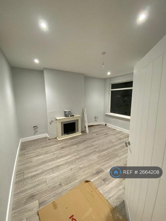 3 bedroom house in Mandale Road, Middlesbrough, TS5 (3 bed) (#2664208)