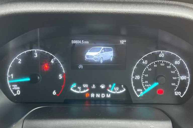 2022 Ford Tourneo Custom L2 320 Titanium 2.0 Diesel Automatic Start/Stop (130ps) Minibus Diesel A...