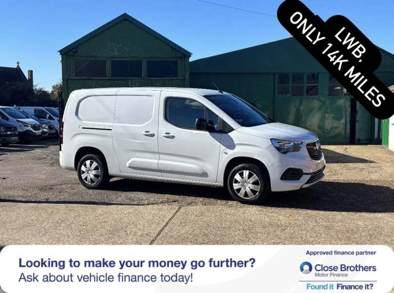 2023 Vauxhall Combo 1.5 COMBO Pro PV L2 2300 1.5D 100 M6 Panel Van Diesel Manual