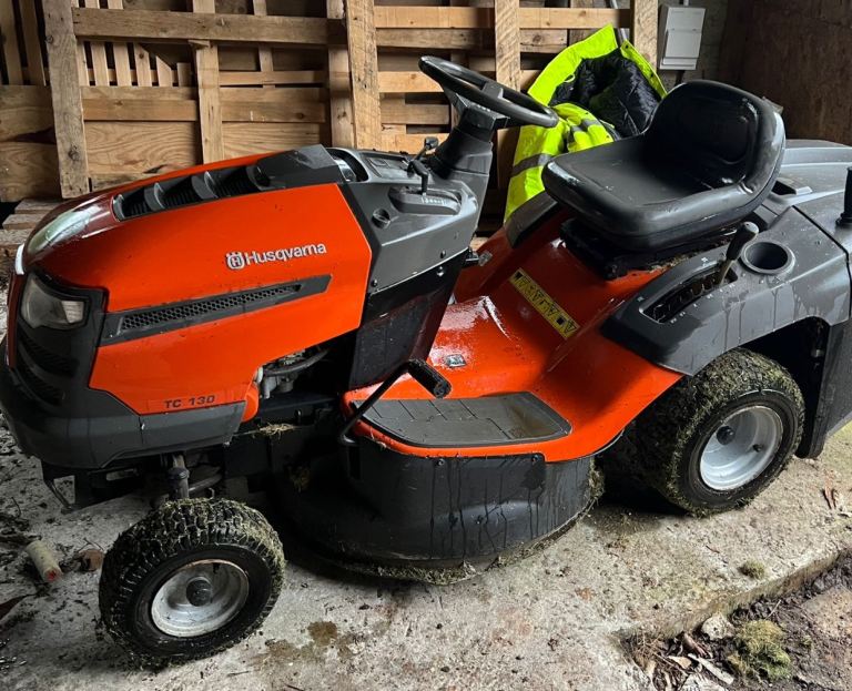 Husqvarna Ride on Lawnmower 