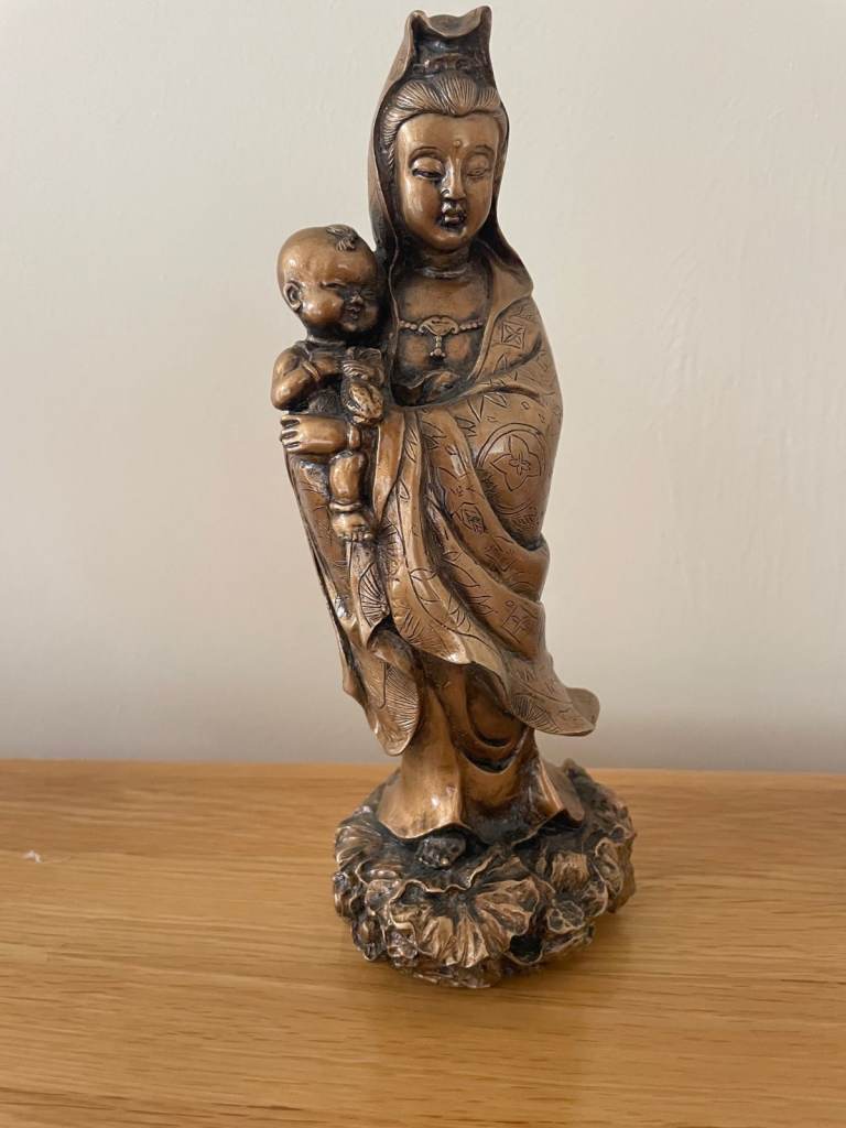 Songzi Guanyin is a Chinese Buddhist Deity - Bodhisattva of Compassion.