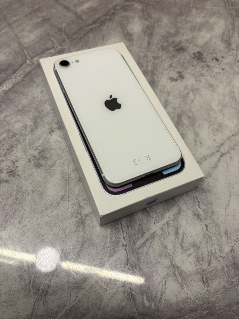 image for Apple iPhone SE 2nd Generation 64GB Unlocked 