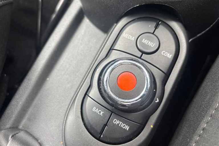 2021 MINI Hatch 1.5 Cooper Sport 5dr HATCHBACK PETROL Manual