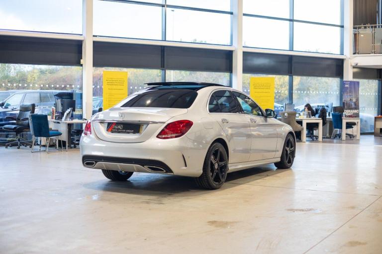 2018 Mercedes-Benz C Class 2.1 C250d AMG Line (Premium Plus) Saloon 4dr Diesel G-Tronic+ Euro 6 (...