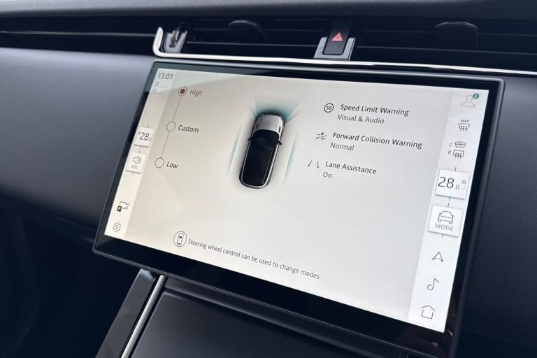 2024 Land Rover Range Rover Evoque 2.0 D200 Dynamic HSE 5dr Auto ESTATE DIESEL Automatic