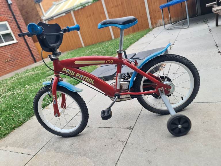 Paw Patrol kids bike with stabilisers, bicycle, training