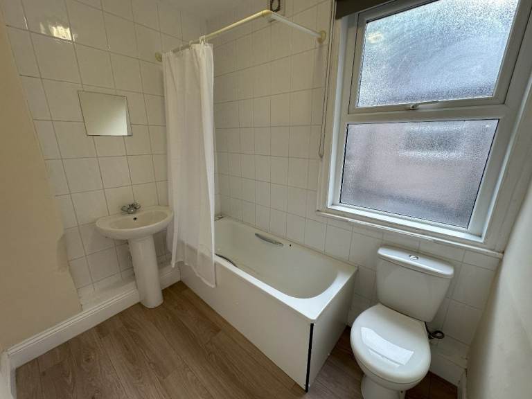 16 Cheltenham Terrace 