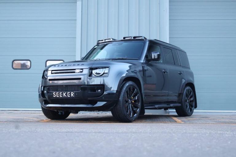 2026 Land Rover Defender 110 2026  MODEL D350 HARD TOP X-DYNAMIC HSE SEEKER STYLED  REAR GENUINE ...