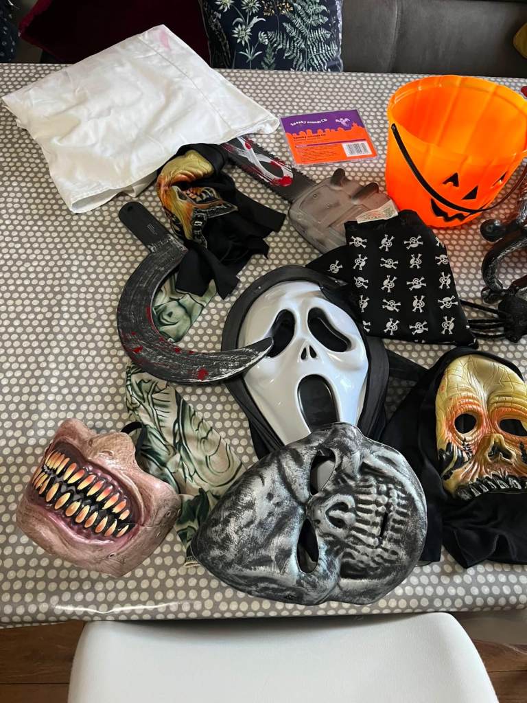 Kids dress up 