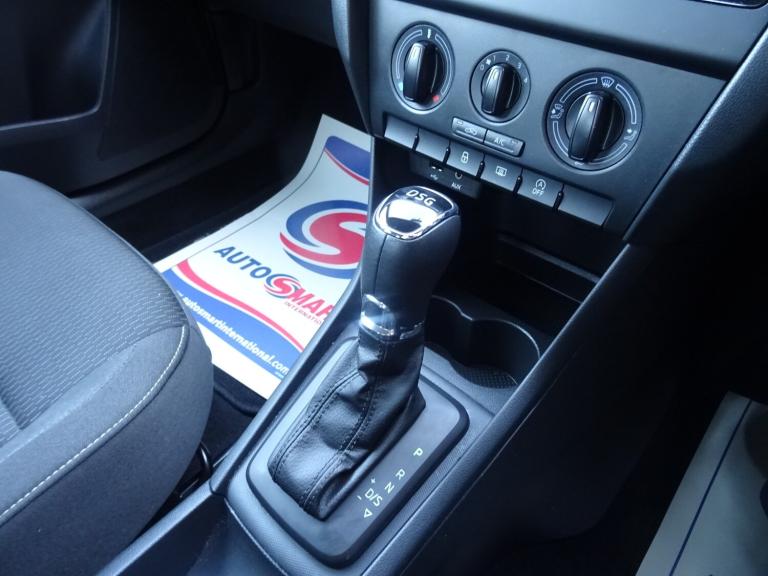 2015 Skoda Rapid 1.4 TSI 125 SE 5dr DSG Automatic **LOW MILEAGE*ONLY 22000 MILES FROM NEW** HATCH...