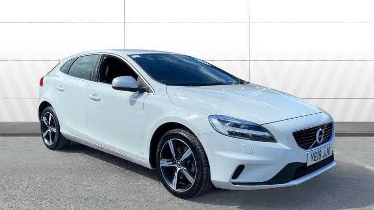 2019 Volvo V40 T2 [122] R DESIGN 5dr Petrol Hatchback Hatchback Petrol Manual