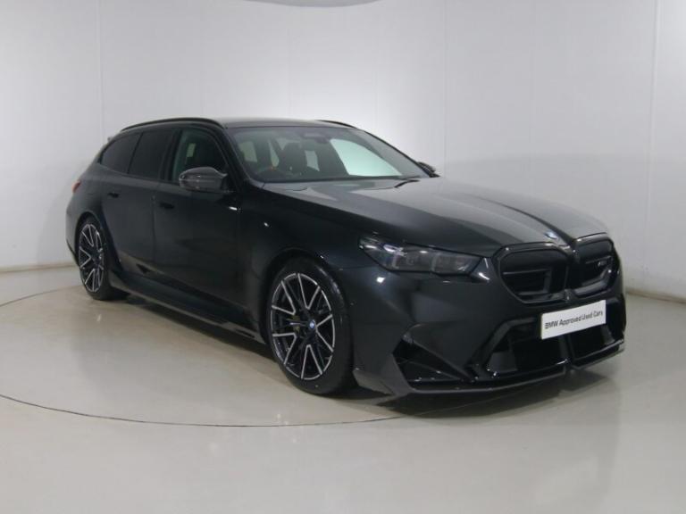 BMW M5 5dr DCT
