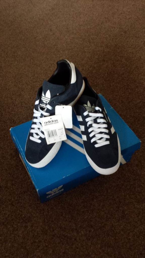 adidas gazelle silver green womens Adidas Samba Super – Football Style with Street Appeal – Trade Sports main image 0
