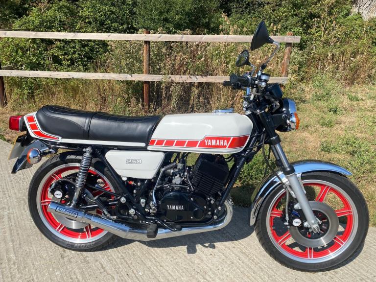 YAMAHA RD250 E, 1980, MATCHING NUMBERS, ALLSPEED EXHAUSTS +++ RESERVED +++