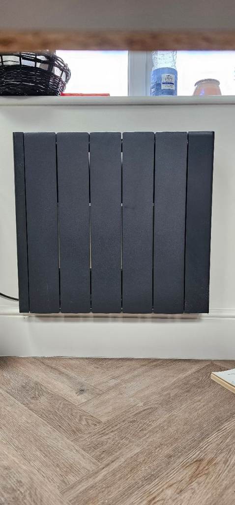 2x Ecostrad 1500W Smart Ceramic Heaters - MINT / Warranty