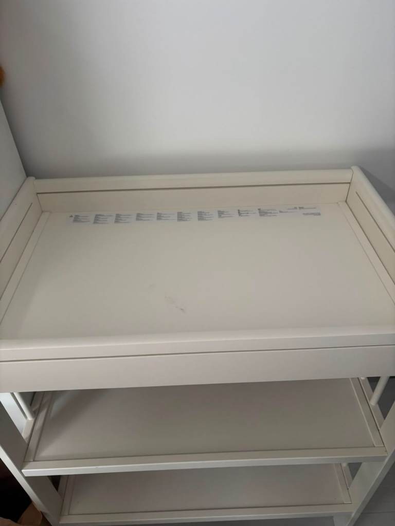 White Baby Changing Table with Storage Shelves – Good Condition