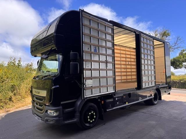 2024 DAF LF 230 E6 14T 20ft 3 container door removal box 2200kg tail-lift