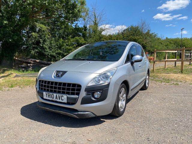 Peugeot, 3008, Hatchback, 2010, Manual, 1560 (cc), 5 doors
