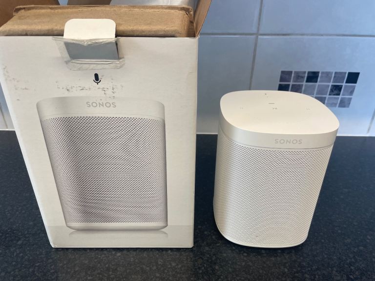 sonos one smart WiFi speaker S13 with Alexa Voice Control