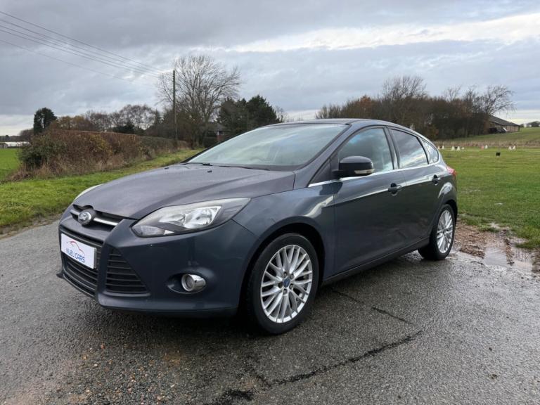 2011 Ford Focus 1.6 125 Zetec 5dr HATCHBACK PETROL Manual