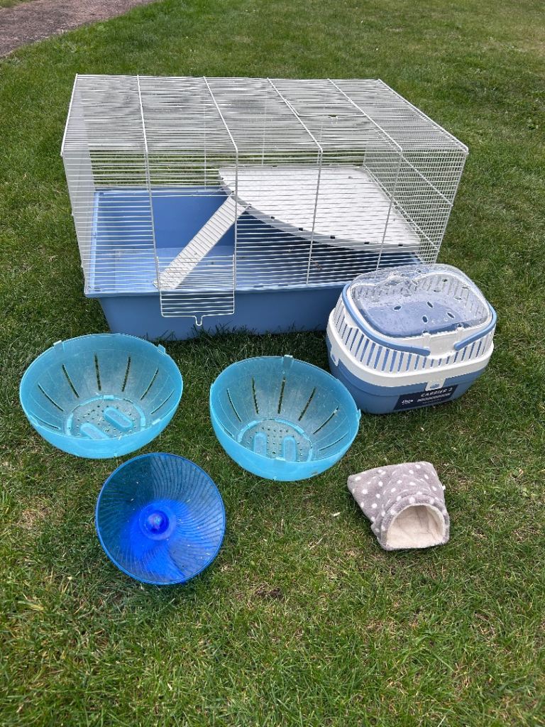 Pets at Home Hamster Cage & Carrier Bundle – Good Condition