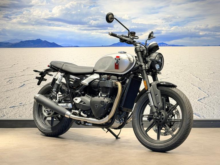 2026 TRIUMPH SPEED TWIN 900
