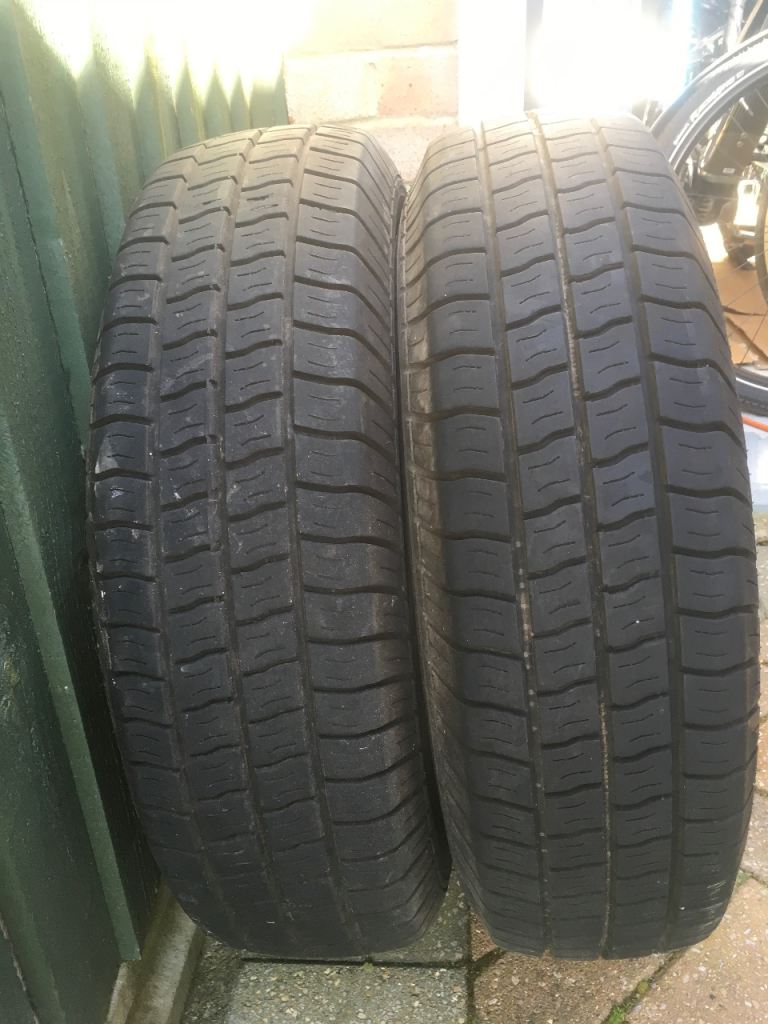 Trailer/caravan tyres