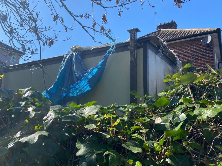 Portable/ Cabin/ project/ 16ft x 10ft 