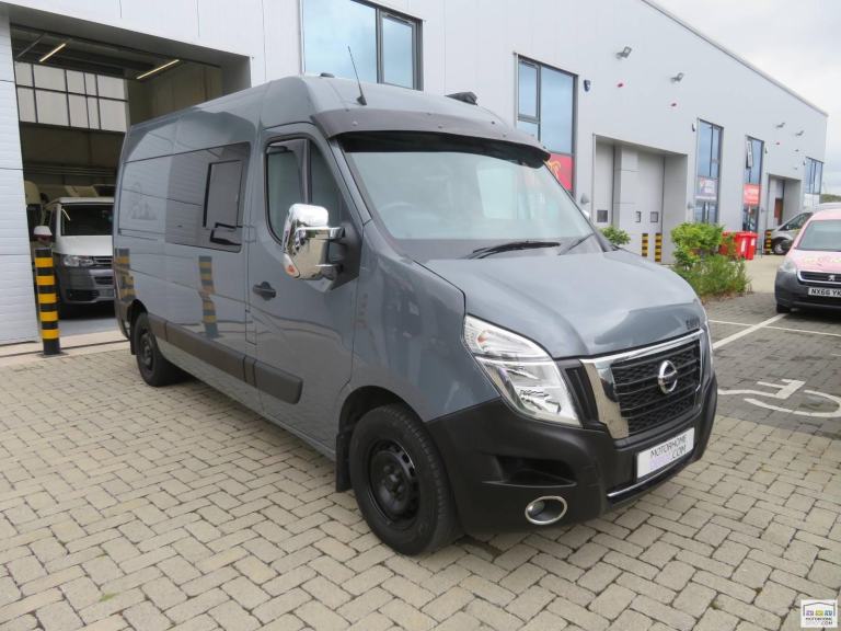 Nissan NV400 Camper