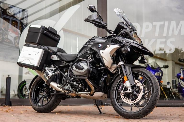 BMW R 1250 GS TRIPLE ! LUGGAGE ! STUNNING