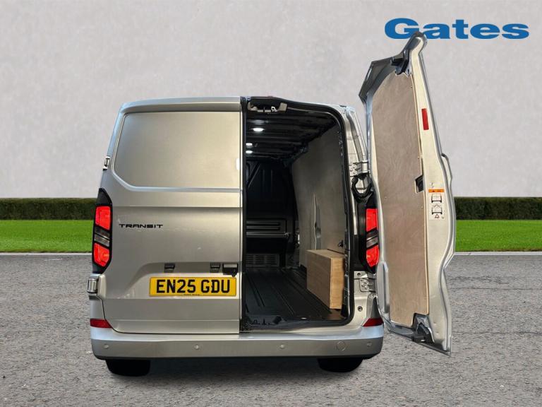 2025 Ford Transit Custom 300 SWB 2.0 Tdci Limited 136PS Van Diesel Manual