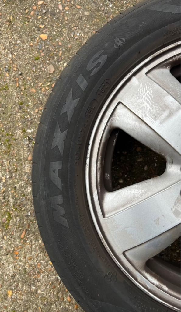 BMW MINI F55/F56/F57 tyres with alloys 175/65/15