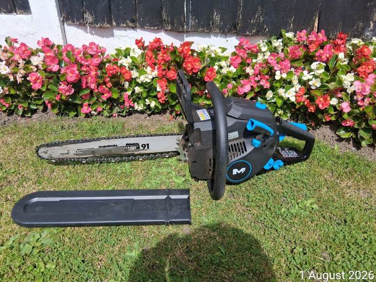 Mac Allister Chainsaw with Carry Bag – Good Condition