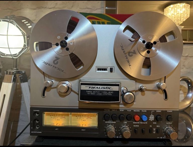 Realistic TR  3000